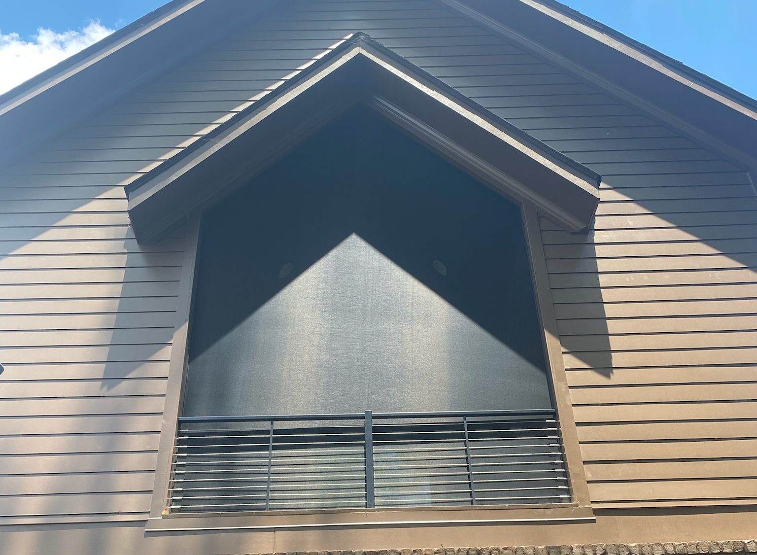 balconie-custom-screen-system
